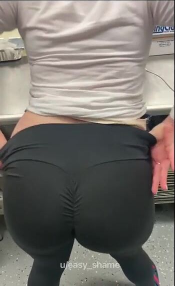 i’d like to think i’m the cooks’ favorite server