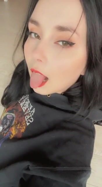 Lick it or fuck it first?