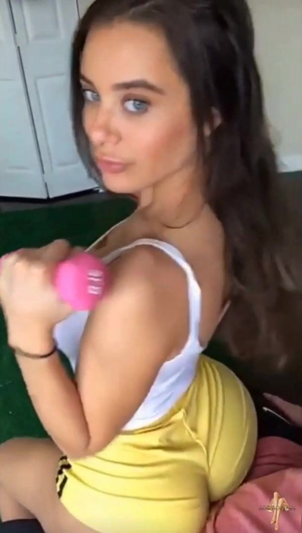 Perfect Ass And She Knows How To Use It