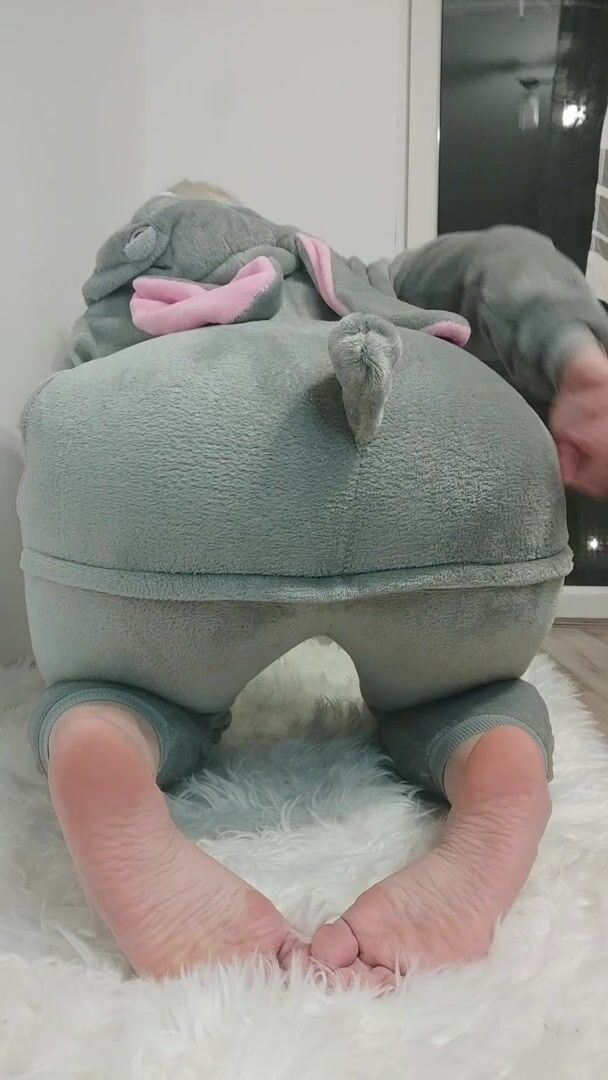 Do you want to eat my bunny ass?